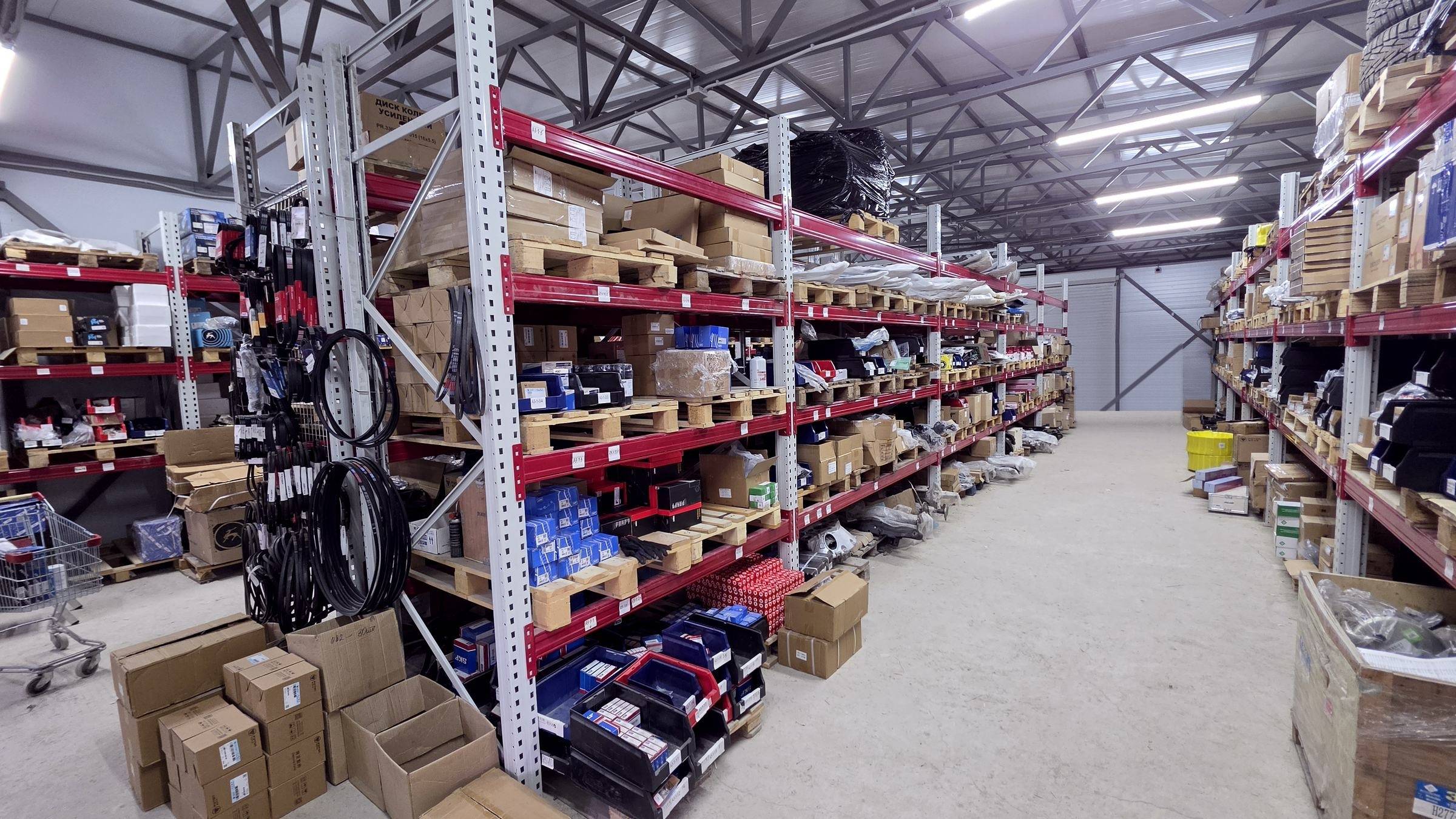Склад ARSENALPARTS в Нижнем Новгороде