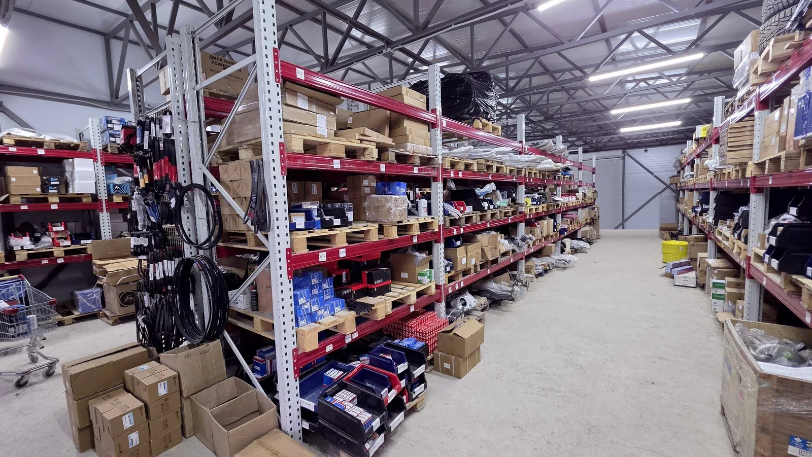 Склад ARSENALPARTS в Нижнем Новгороде